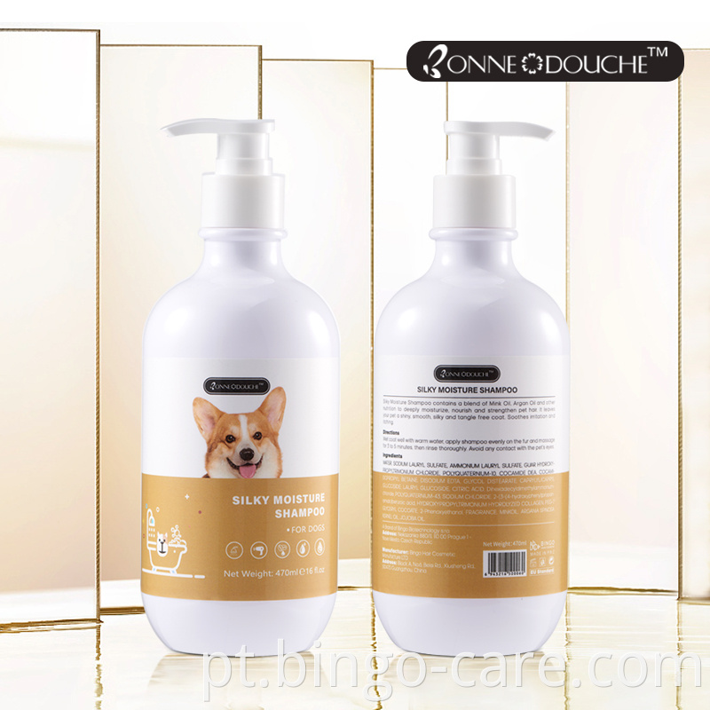Shampoo de umidade sedoso para animais de estimação mais vendidos para cães OEM / ODM disponível